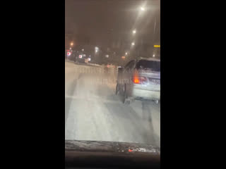 Таксист на улице 9 мая очень рад снегу в Химках 🤷🏻‍♂️

Вот..