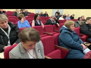 ТЕПЕРЬ ВСЁ БУДЕТ ХОРОШО❓
Сергей Юров провел встречу с жителями..