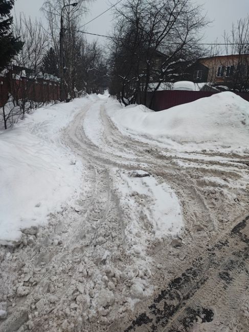 Не очищен снег на улице Пионерской в Первомайском..