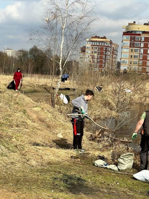 ВЗЯЛИ И УБРАЛИ 👍🏻
Сегодня в Балашихе в ЖК Пехра прошло собрание..