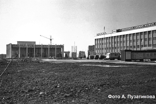 Весна в Одинцово. 1975 год.

📷 - Александр Андреевич..
