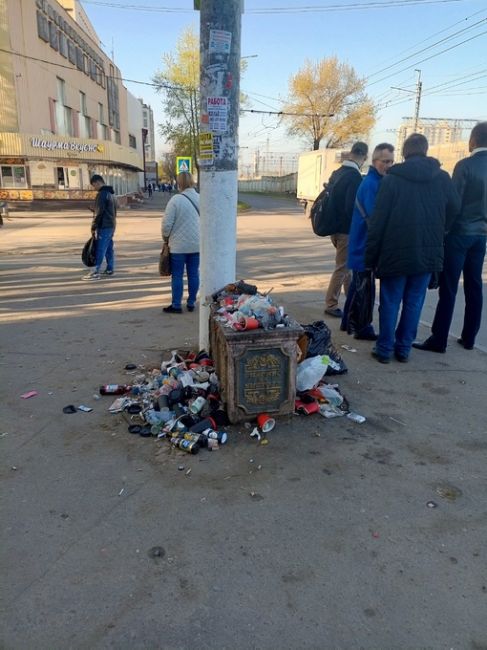 Что с Подольском? Везде помойка, ул...