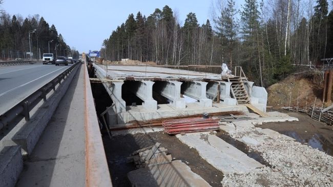 Пироговское шоссе в Мытищах продолжают реконструировать

По..