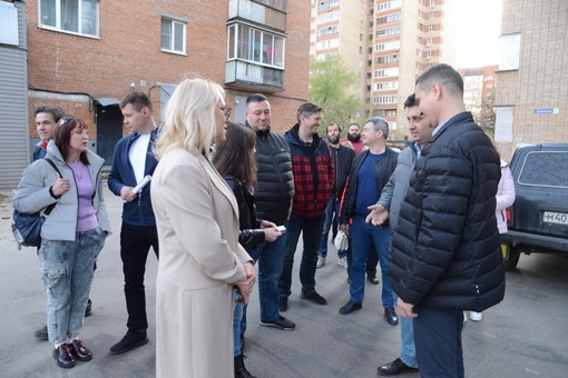 🚮 С жителями дома № 2 по улице Дзержинского в Коломне обсудили..