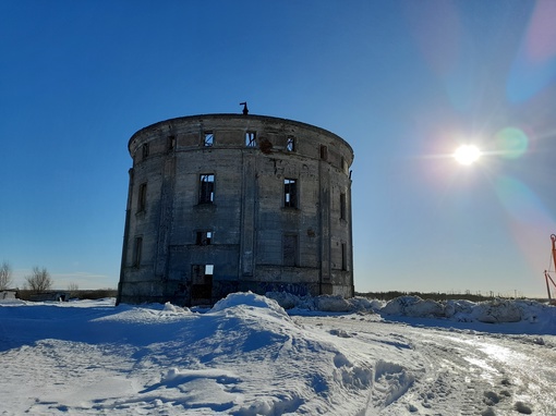 ИЗУЧАЕМ ИНТЕРЕСНЫЕ МЕСТА РОССИИ. Стариная башня Инка и городок..