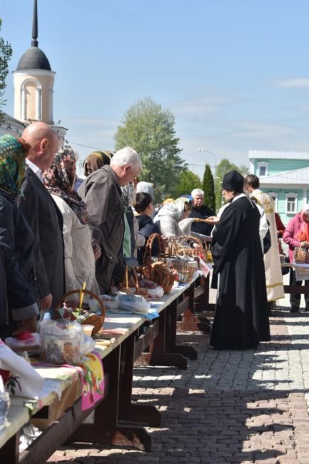 🕊 Православные готовятся встретить праздник Светлой Пасхи...