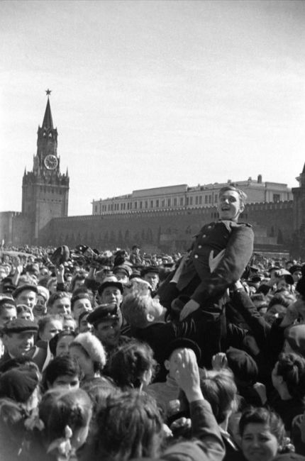 Ровно 79 лет назад, 9 мая 1945 года в 0:43 по московскому времени в..