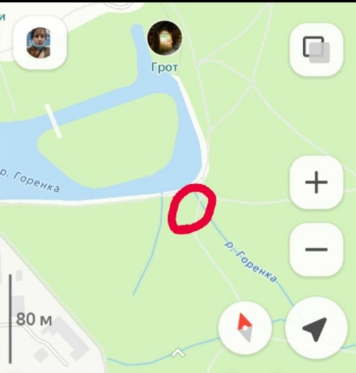#ЯндексGo ваш самокат стоит 2 дня уже на краю речки место отметила..