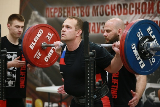 Климовские пауэрлифтеры успешно выступили на Чемпионате и..