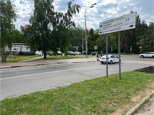 На бульваре Любы Новоселовой перекрыли движение 🚫

Связано это..