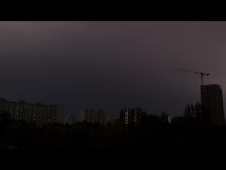 Эпическая красота сегодня на небе⚡️

Грозовой фронт, который в..