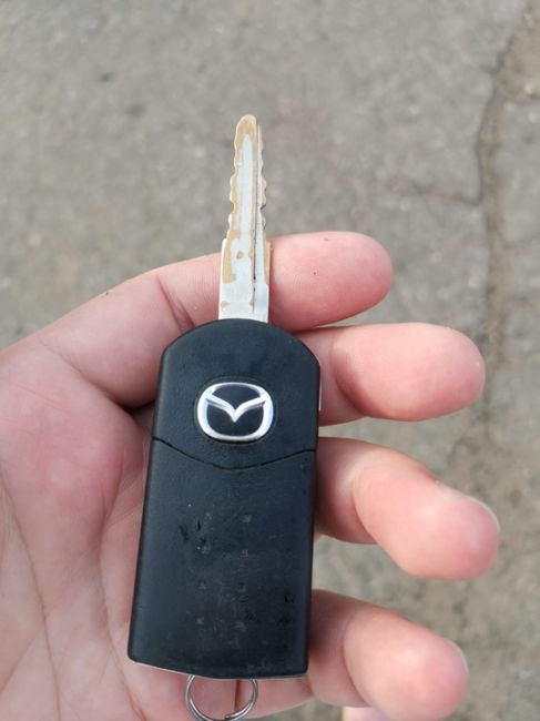 Кто-то потерял ключ от мазды при подходе к станции "Балашиха" со..