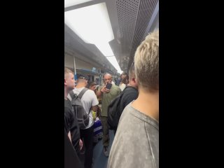 В московском метро к певице Насте Ермак подошел очень агрессивный пассажир и..