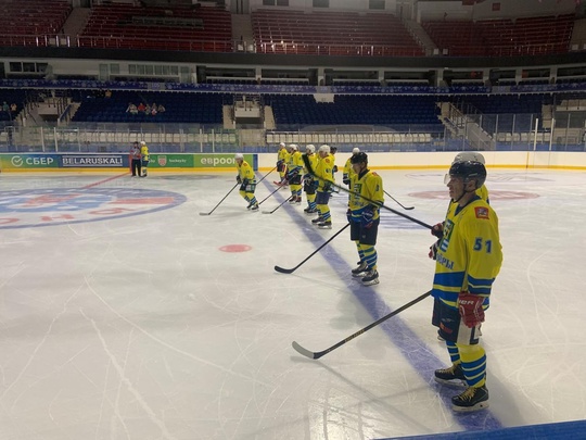 ⛸ 🏒 Озерские хоккеисты сыграли с командой из..