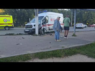 Кирова ДТП скорая и такси.
Видео из чата "Подольск: пробки, засады,..