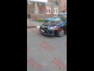 Люберцы
ЖК «Томилино Парк»

Дети гоняют на автомобиле во дворе,..