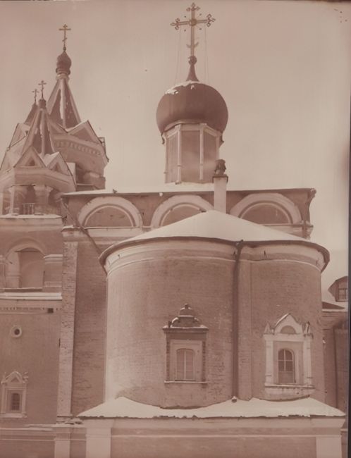 Саввино-Сторожевский монастырь в начале 1900-х годов.

Фотограф..