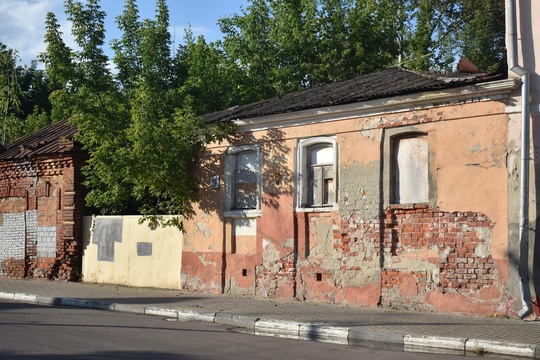 🏤 Старая Коломна: разрушается или нет?

Историческая часть..