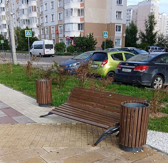 В Подольске полицейские задержали подозреваемого в вандализме 
..