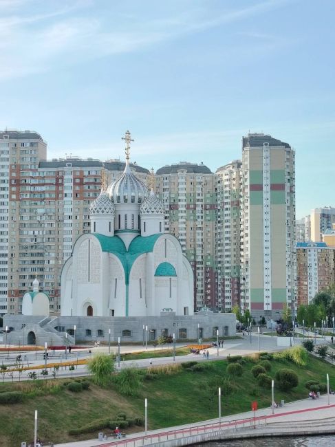 ❤️Каждый день жители Павшинской поймы любуются и фотографируют..