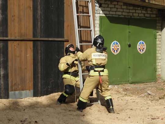 👨‍🚒 Команда спасателей территориального управления № 11 ГКУ..