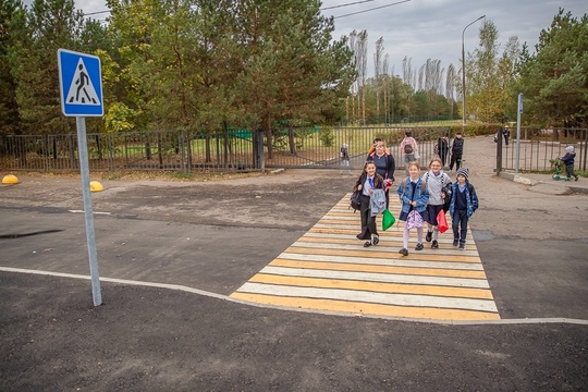 Около Барвихинской школы обустроили разворотную площадку для..