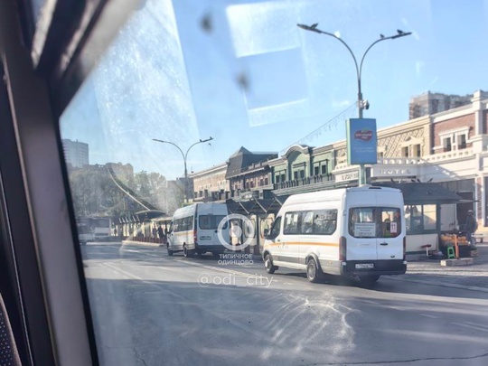 На Привокзальной площади Одинцово кладут новый асфальт, поэтому..