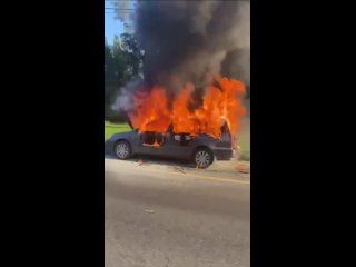 На трассе «Волга» утром сгорел автомобиль 

Утро началось слишком..