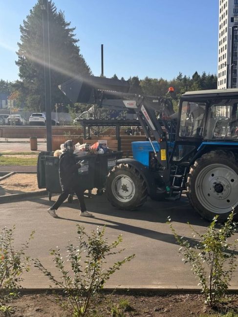 А то что УК самолёт плюс вывозит мусор от одного корпуса к..