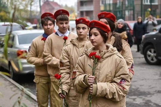 ЧТОБЫ ПОМНИЛИ 🙏
Валентин Ушаков родился в марийском селе..