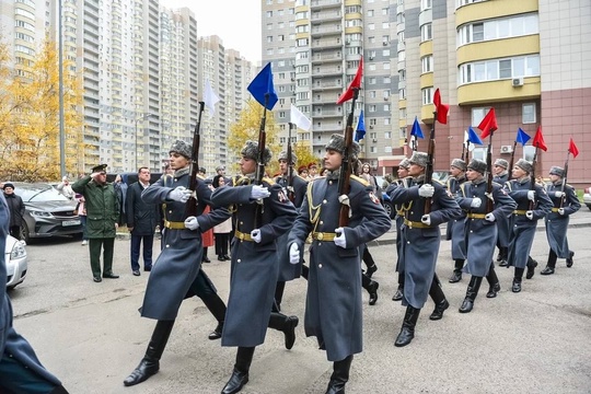 ЧТОБЫ ПОМНИЛИ 🙏
Валентин Ушаков родился в марийском селе..