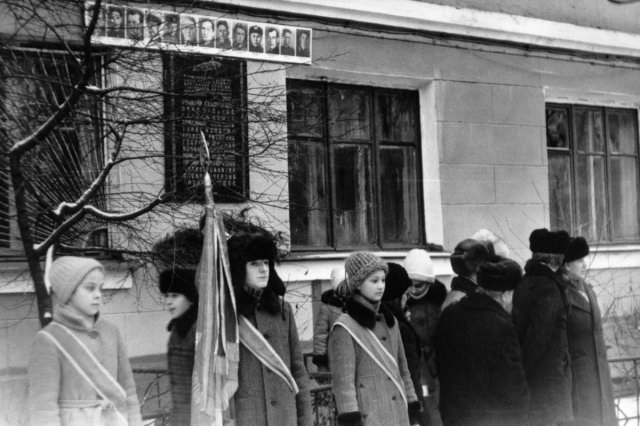 🦉 Народные названия.
 "Первый ИТРовский" дом.
ул. Первомайская..