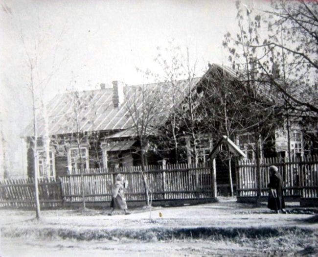 СТАРЫЕ ФОТО
1960-е годы. Почта в Никольско-Архангельском.
В этом..