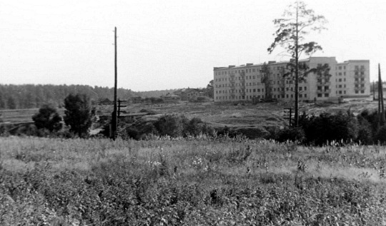 СТАРАЯ БАЛАШИХА
1960-е годы. Будущая дамба будущего продолжения..