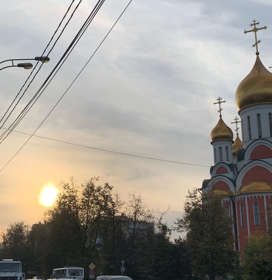 Сегодня последний теплый день этой осени ☀️ 

Завтра резко..