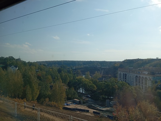 🍂🍁 Желтеет все потихоньку, осень вступает в свои права!
С..