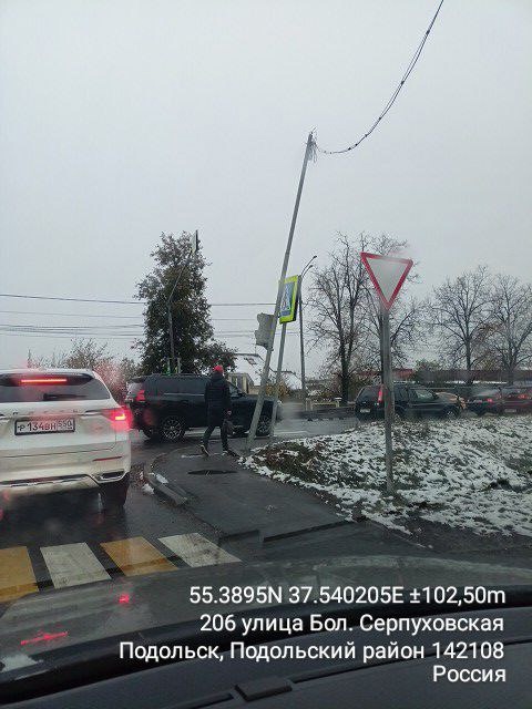 Много упавших деревьев, покосившиеся столбы вот итоги непогоды в..